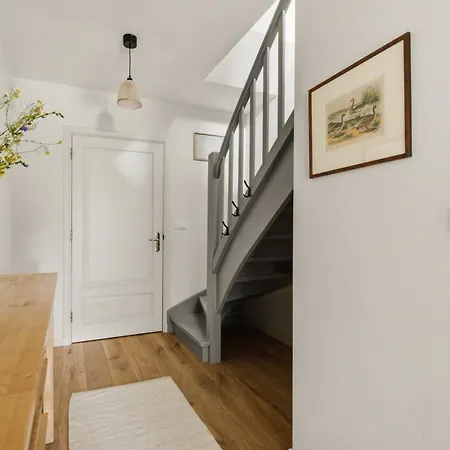 Meinecke - 3 'centennial Hall' *