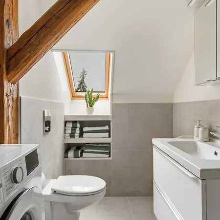 Meinecke - 3 'centennial Hall' Apartment Wroclaw